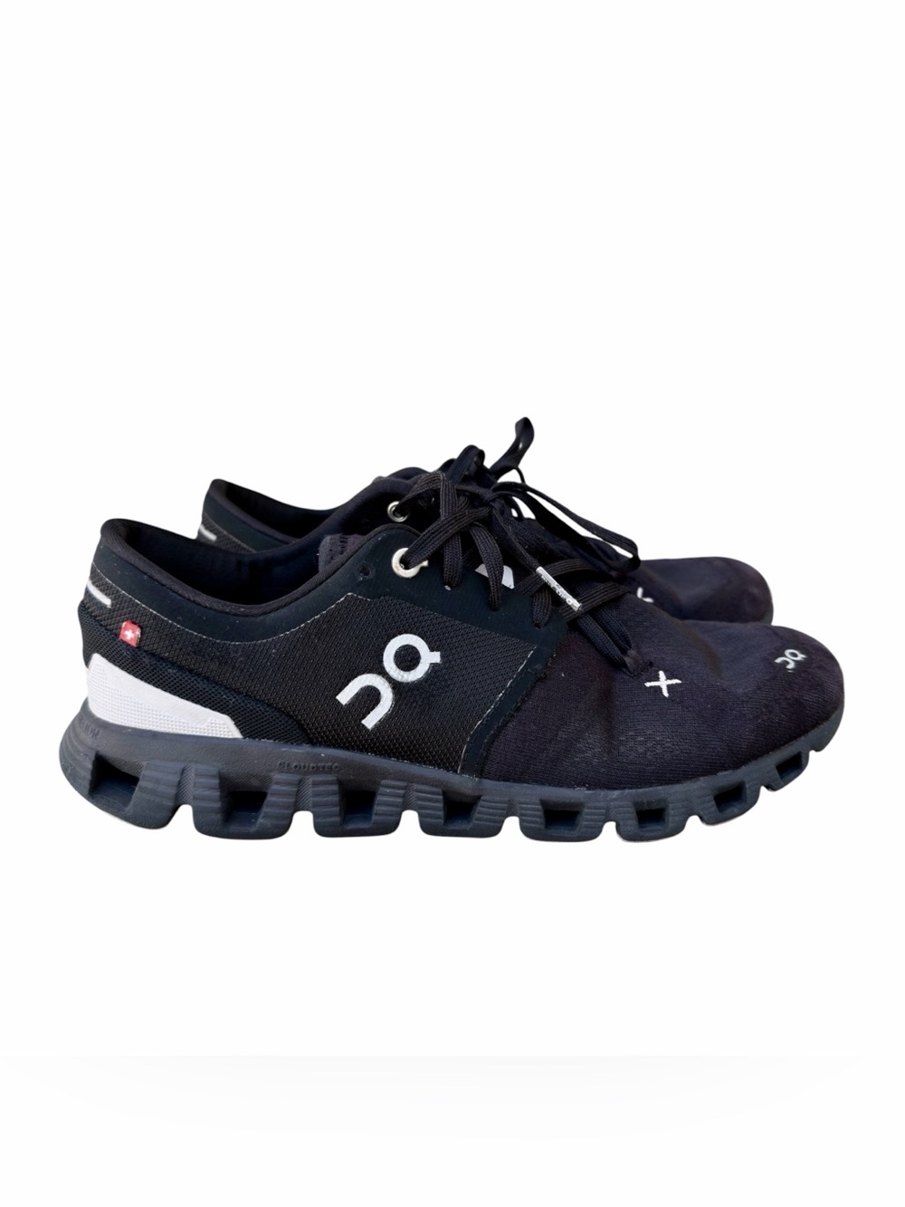 ON CLOUD X 3 Black MENS SIZE 7 BLACK W8 Running Shoes Swiss Engineering